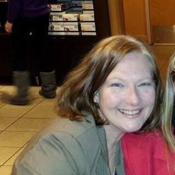 Meet the Posher Other - Meet your Posher, Cindy
